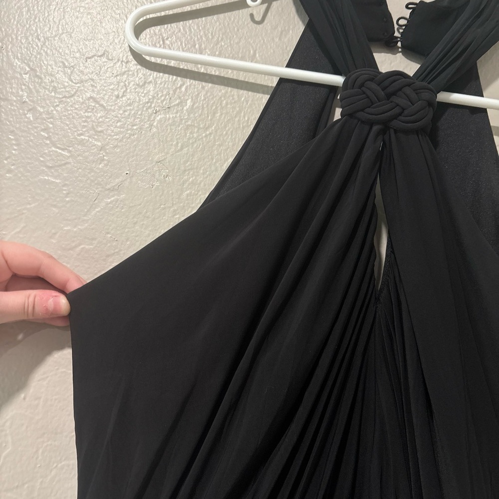 CB RSVP Black Sleeveless Dress - Picture 2 of 8